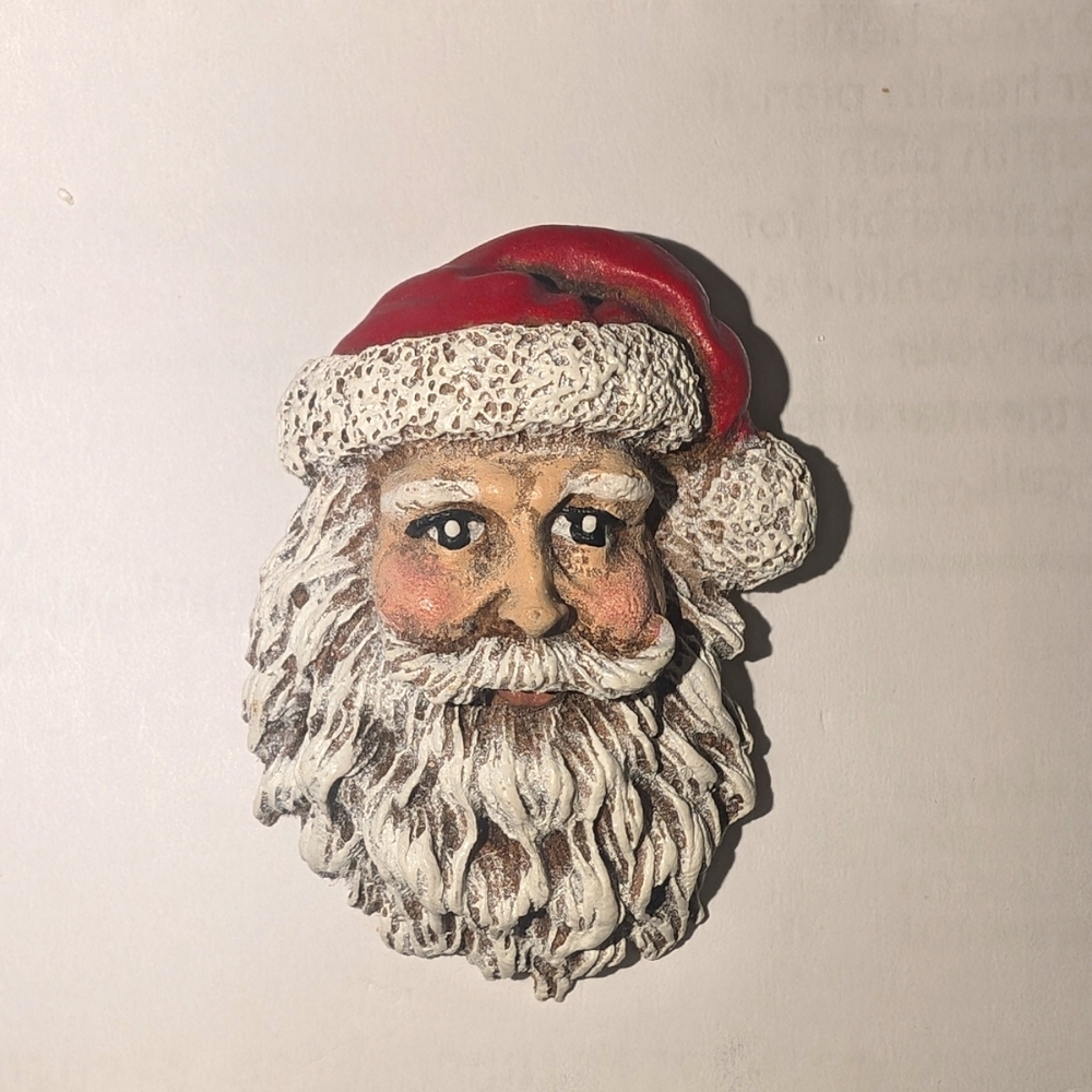 Vintage Hand Carved Santa Claus Brooch